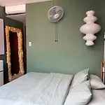 Meow Hotel & Cafe 2